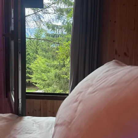 Wooden House 度假居 *